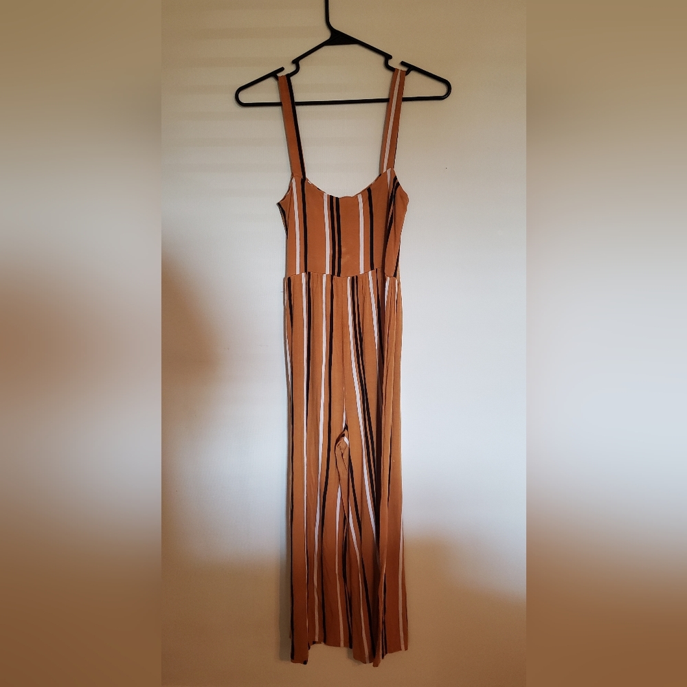 Forever 21 Contemporary Jumper (M)
